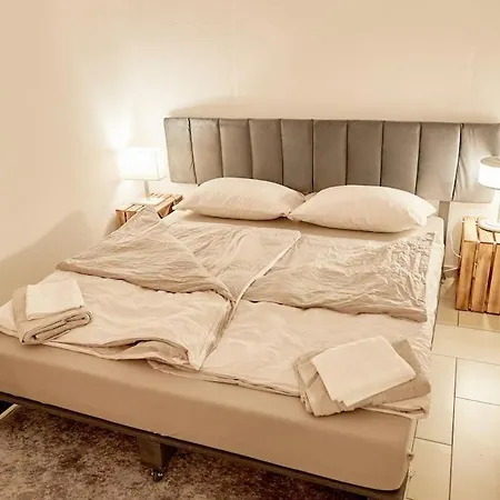 210 M2 Loft Apartment Mit Terasse 2B 3R Kreuzberg Berlin Exterior photo