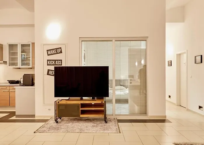 210 M2 Loft Apartment Mit Terasse 2B 3R Kreuzberg
